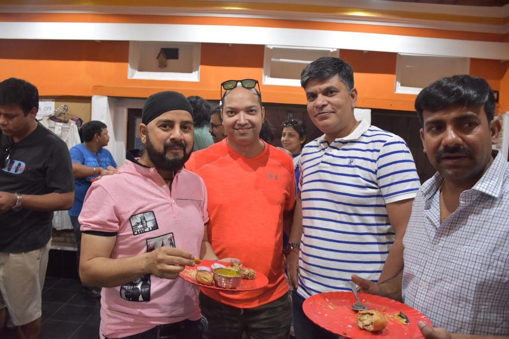 Yogi Lodge Varanasi Luaran gambar